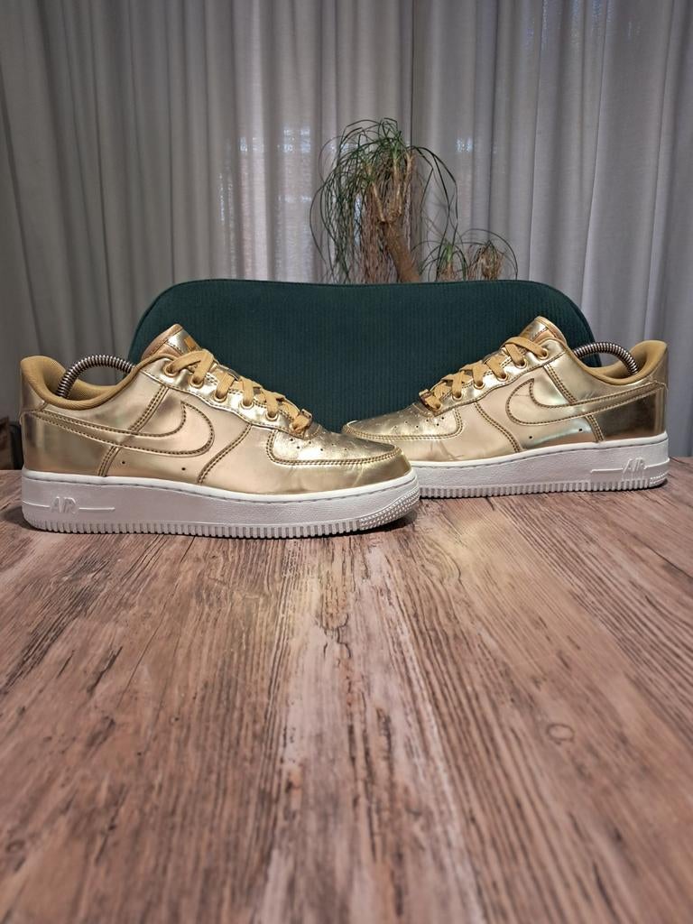 Nike Air Force 1 SP 'Liquid Metal Pack - Gold' Size 39, Overige kleuren, Nike, Ophalen of Verzenden, Sneakers of Gympen