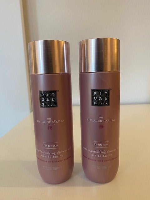 Nieuw Rituals Sakura shower oil 200 ml, Ophalen of Verzenden, Nieuw, Bad & Douche