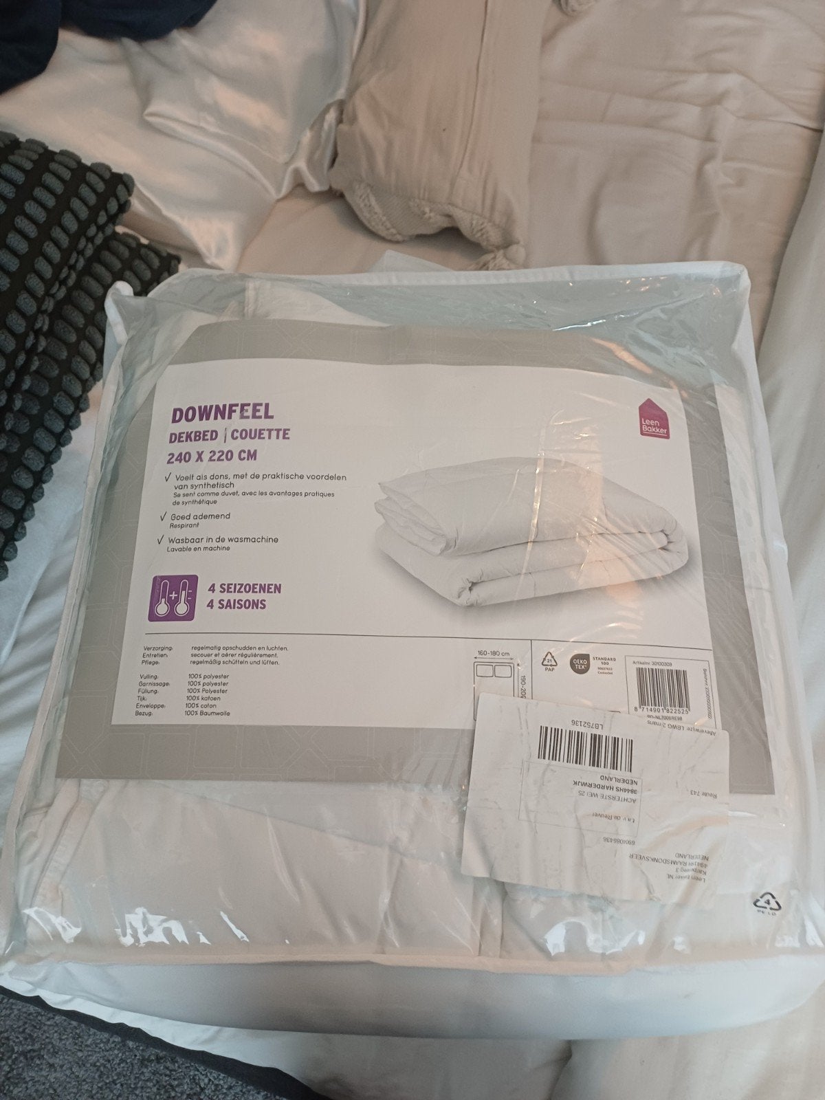 Downfeel Dekbed 4 Seizoenen 240x220 cm - Zo goed als nieuw, Ophalen of Verzenden