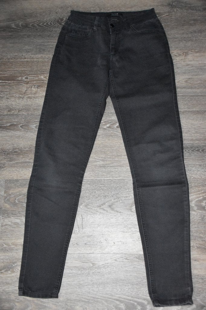 Zwarte broek van Vila, Kleding | Dames, Maat 38/40 (M), Zwart, Vila, Ophalen of Verzenden