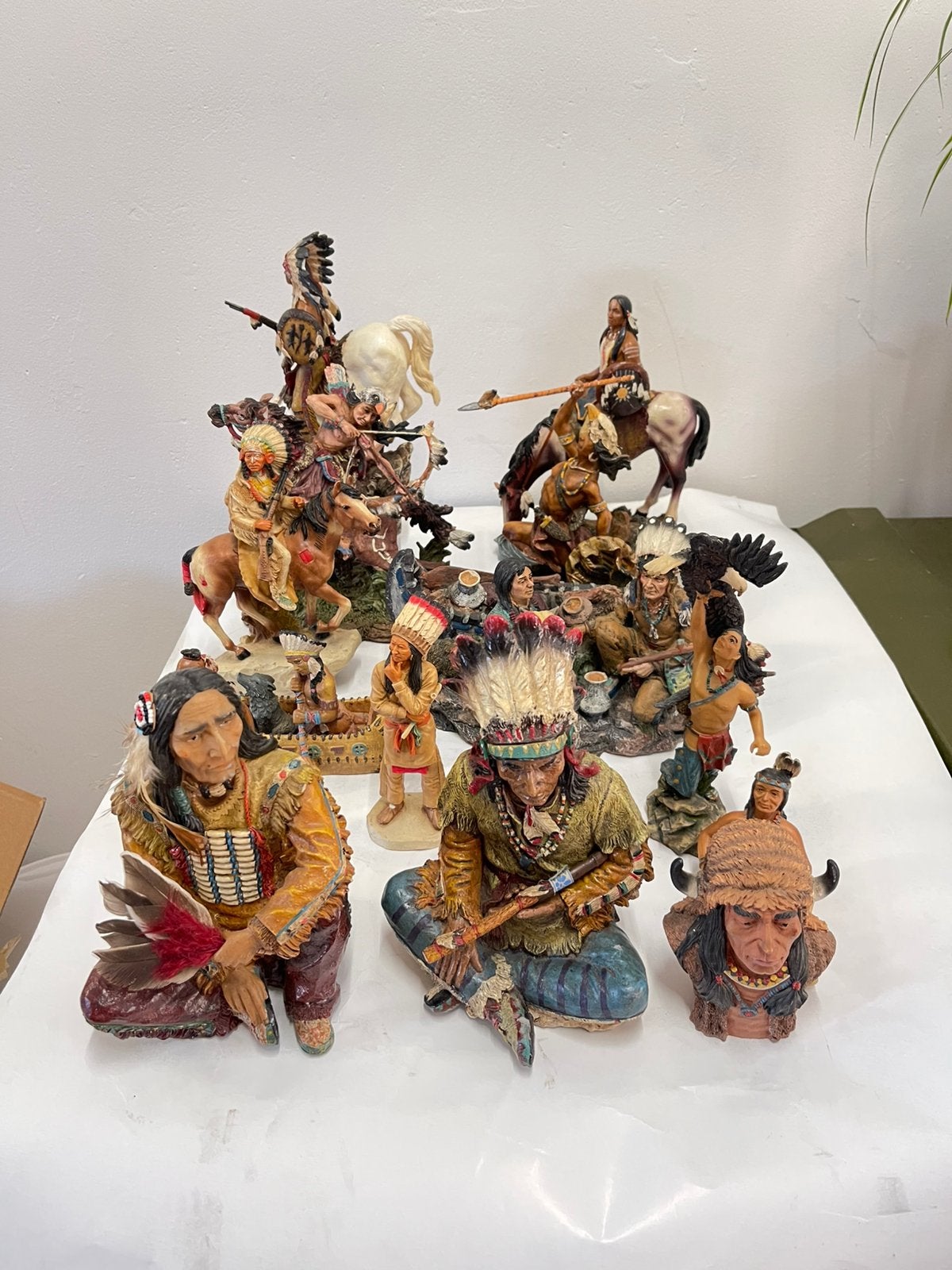 15x Native Amerikaanse Indiaan beeldjes 🛶🏜️, Ophalen, Zo goed als nieuw