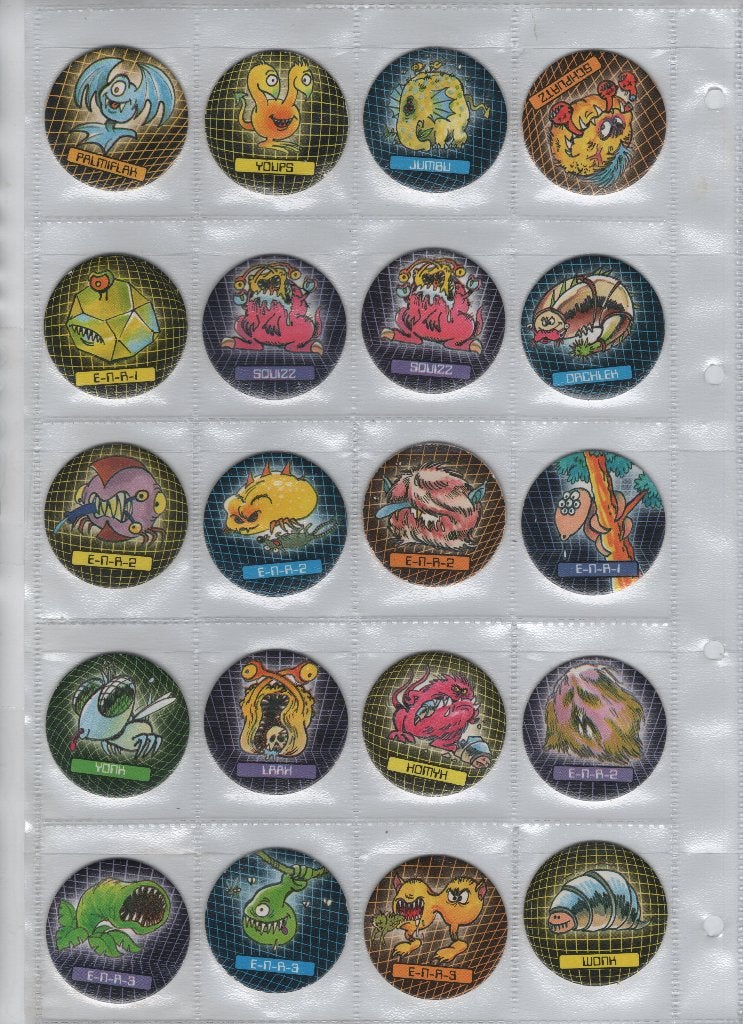 79 Panini flippos PocaHontas, Digimon en Aliën paar dubbele, Ophalen of Verzenden, Verzameling