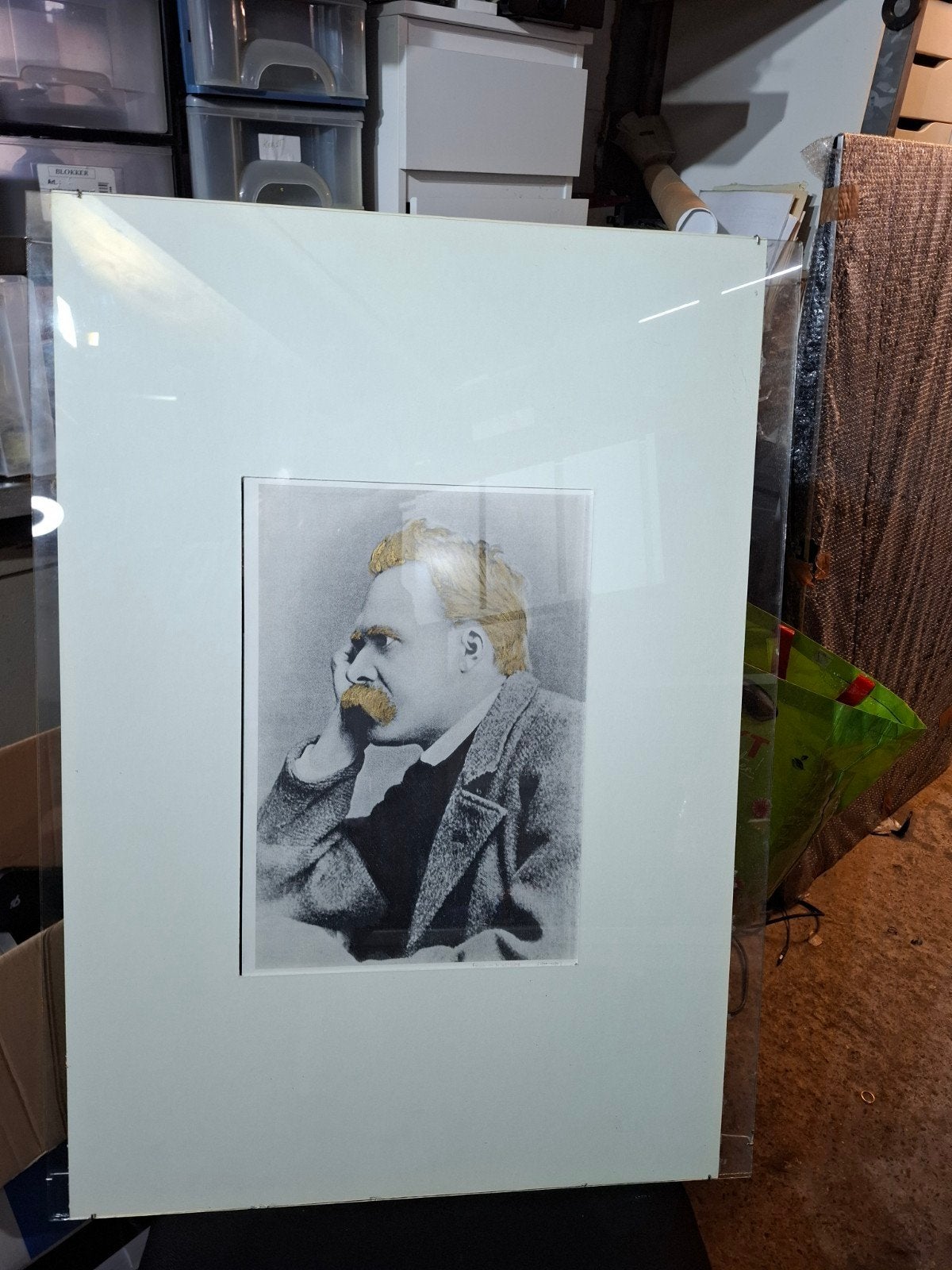 Friedrich Nietzsche Portret - Print met gouden accenten, Ophalen, Print, Print/reproductie, Achter glas