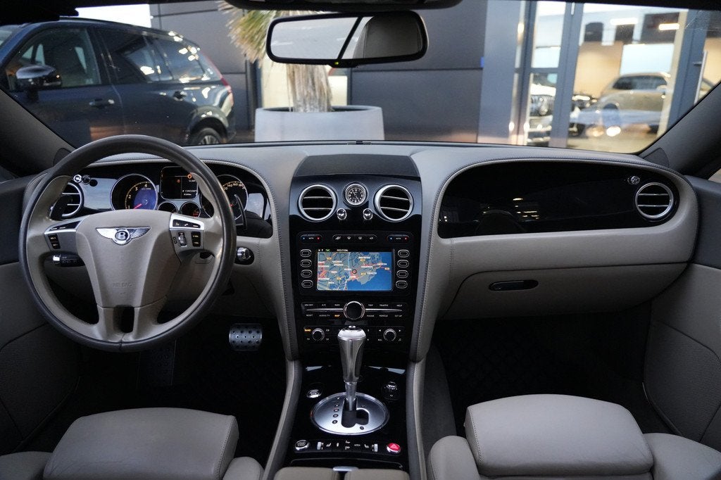 Bentley Continental GT 6.0 W12 Speed 612pk Stoelverwarming/L, Automaat, Beige, 12 cilinders, 2325 kg