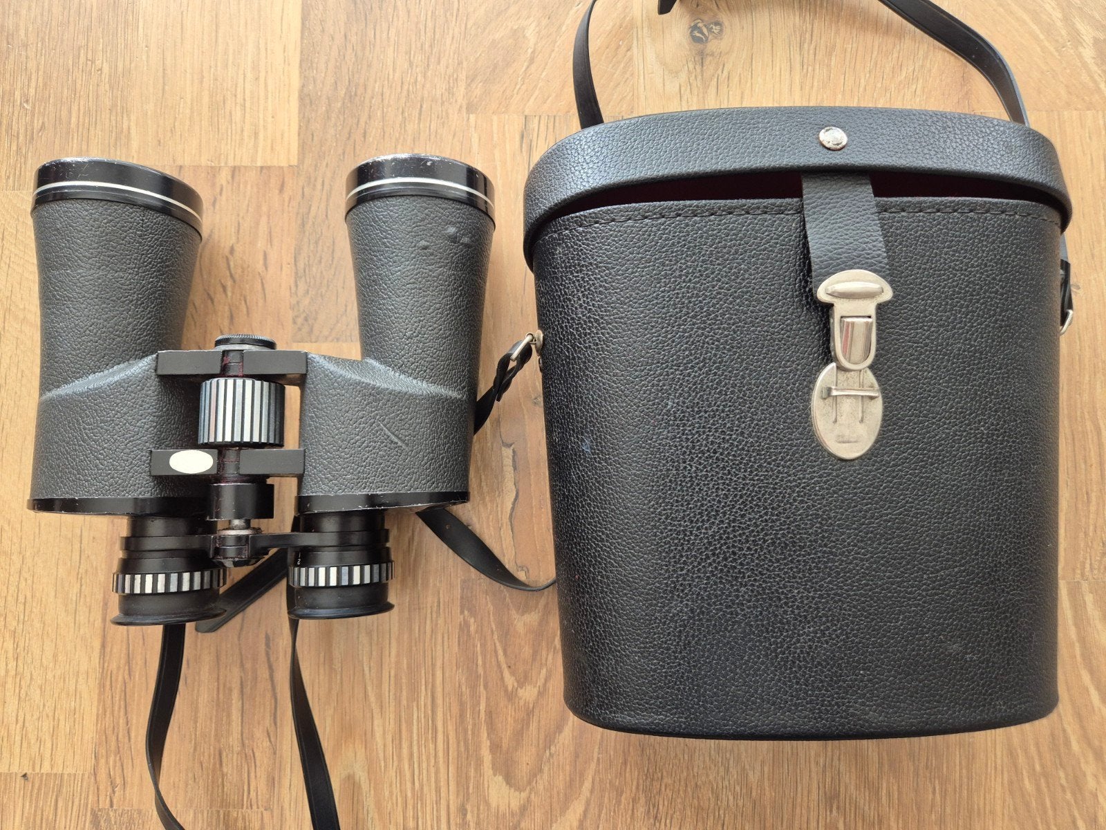 Chinon 7x50 Verrekijker met Tas - Vintage Optiek, Gebruikt, Minder dan 8x, Met hoes of tas, Porro (met knik)