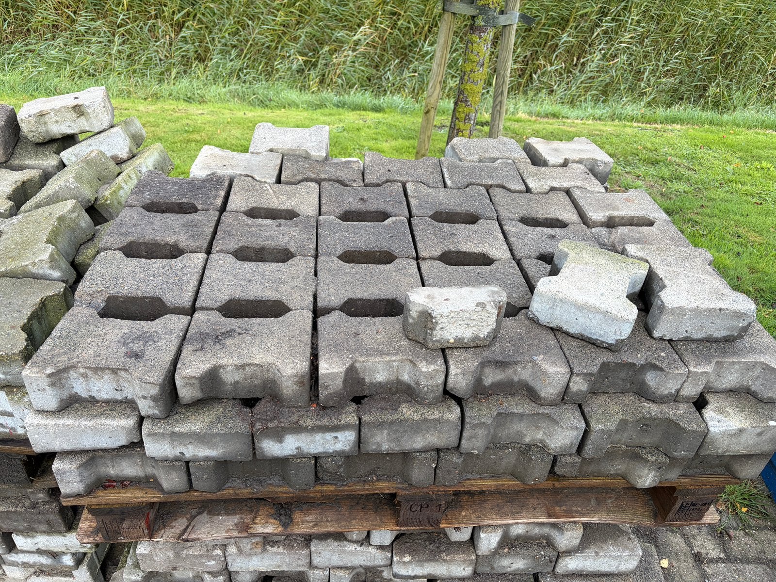 H klinkers, Ophalen, Beton, Klinkers
