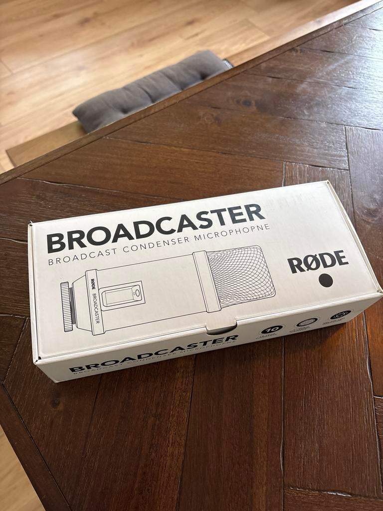 Rode Broadcaster Condensator Microfoon - in Doos, Ophalen, Zo goed als nieuw, Studiomicrofoon
