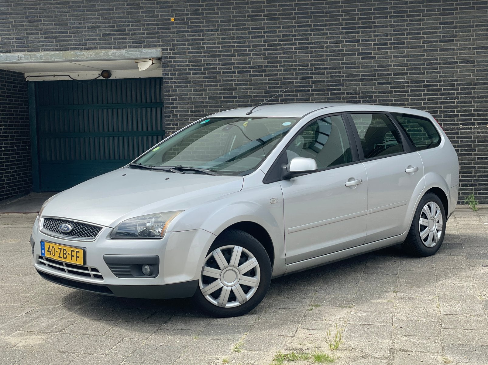 Ford Focus 1.6 Futura Wagon NAP✅ Trekhaak Nieuwe APK⭐️, Auto's, Ford, 1596 cc, Zwart, 635 kg, 100 pk