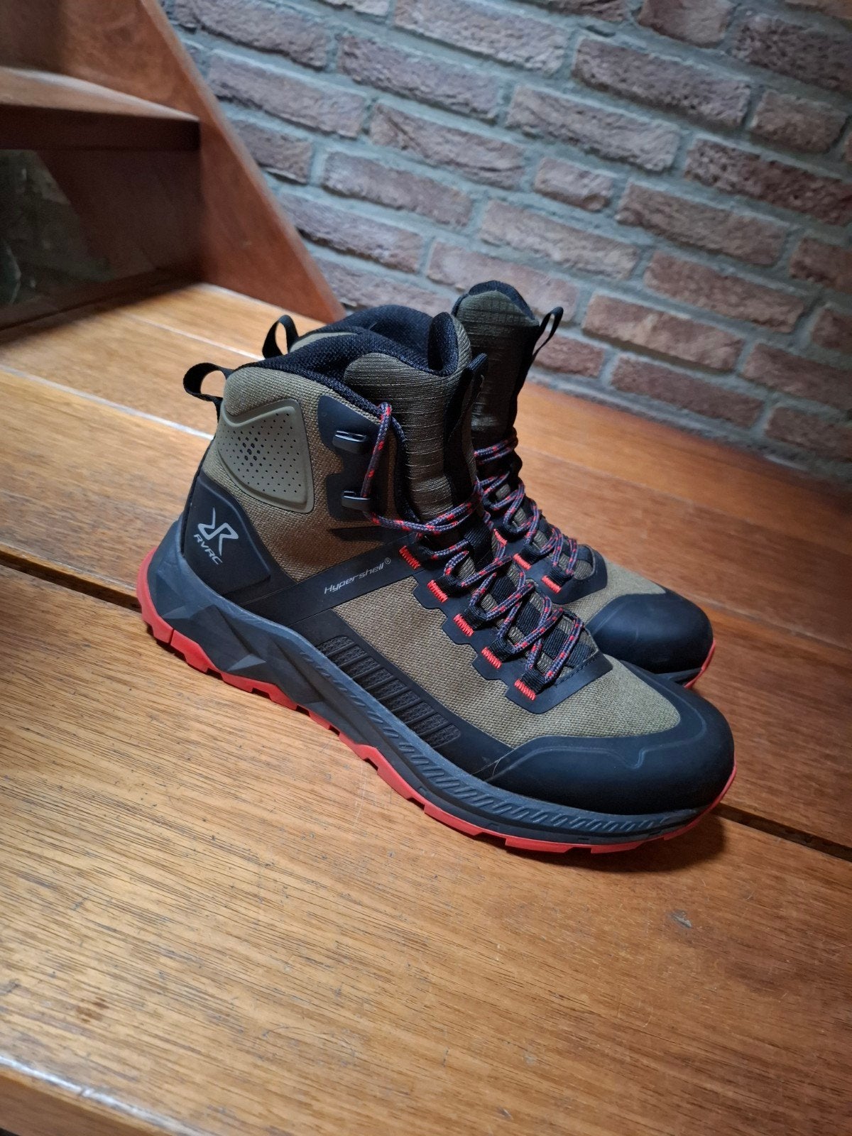 Revolution Race Phantom Trail Mid Wandelschoenen, Ophalen of Verzenden, Schoenen