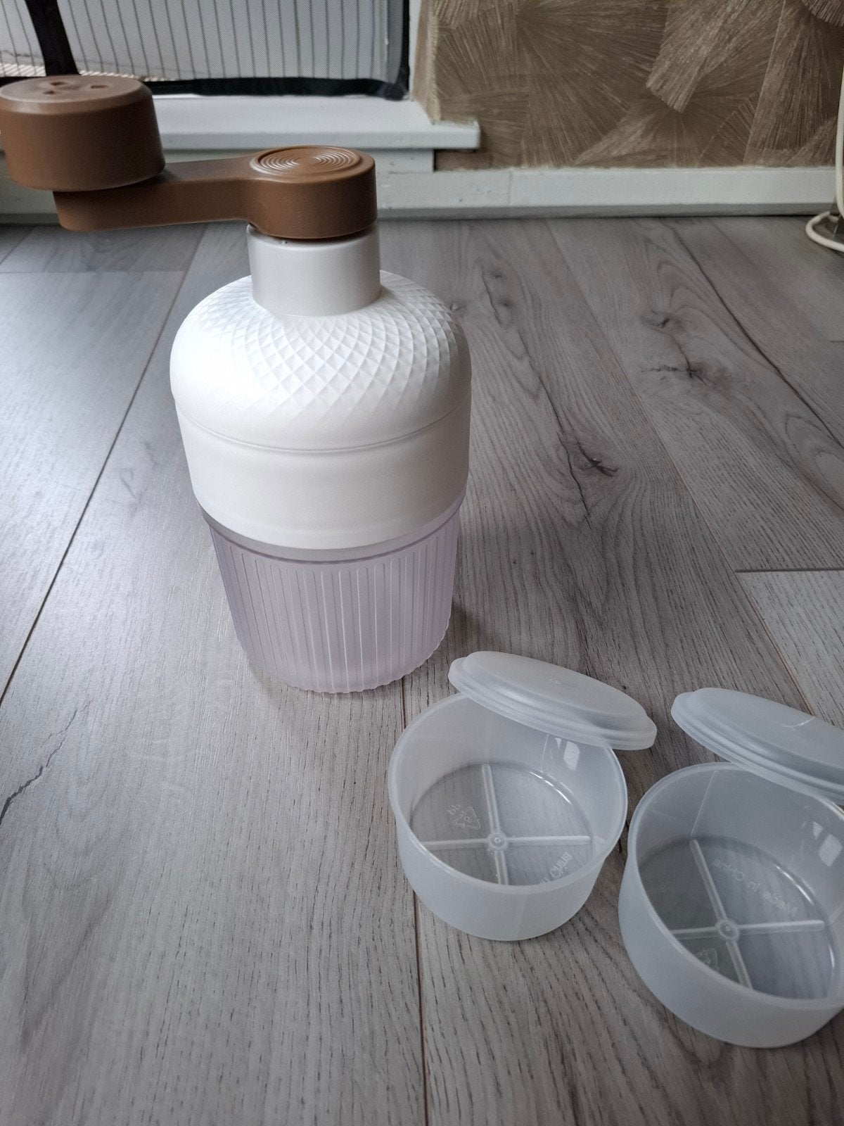 Handmatige Ijsvergruizer / Ijsschaaf Machine met 2 Ijsvormpj, Verzenden, Nieuw