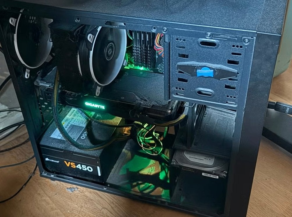 AMD Ryzen 5 5600X, Computers en Software, Processors, 6-core, Gebruikt, Socket AM4, 3 tot 4 Ghz