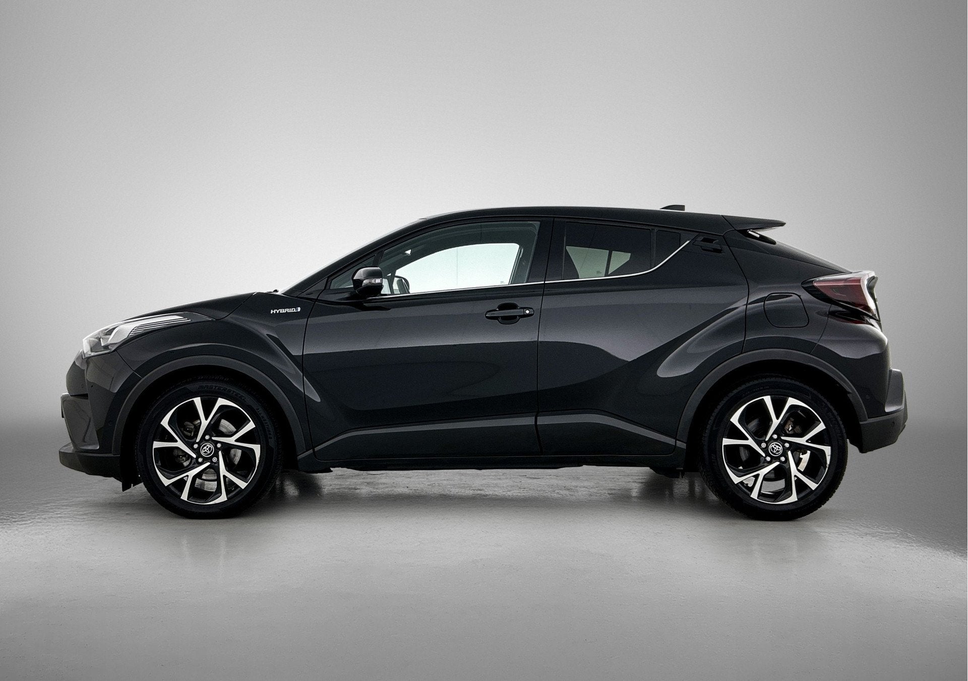 Toyota C-HR 1.8 Hybrid Style Ultimate | NL Auto | Dealeronde, Stof, 4 cilinders, Origineel Nederlands, 26 km/l