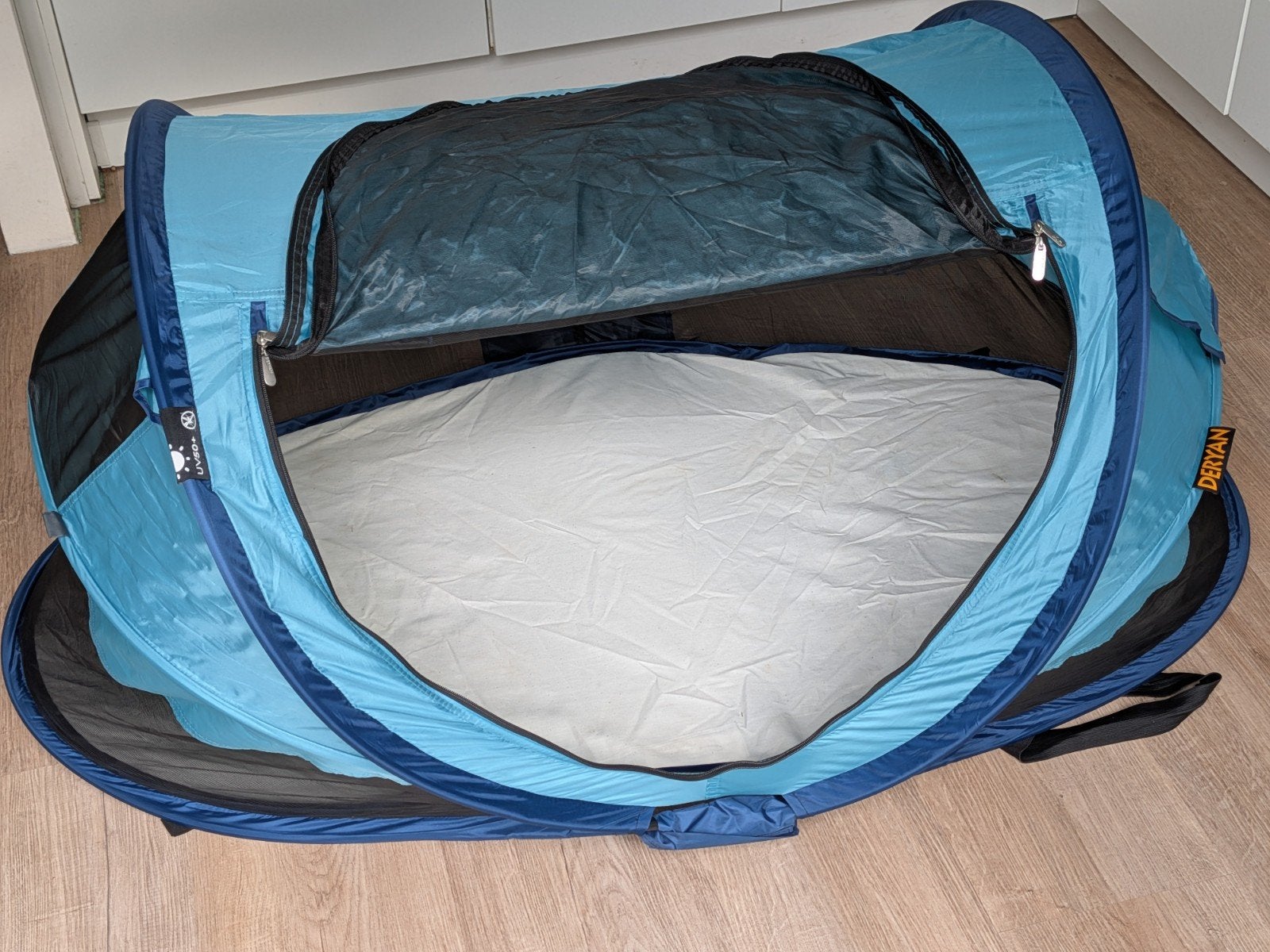 Deryan Travel Cot Peuter Luxe - Reisbedje met matras, Ophalen of Verzenden, Zo goed als nieuw, Reisbedje