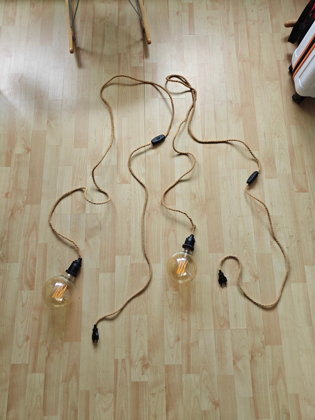 Lamp aan touw met schakelaar, Ophalen