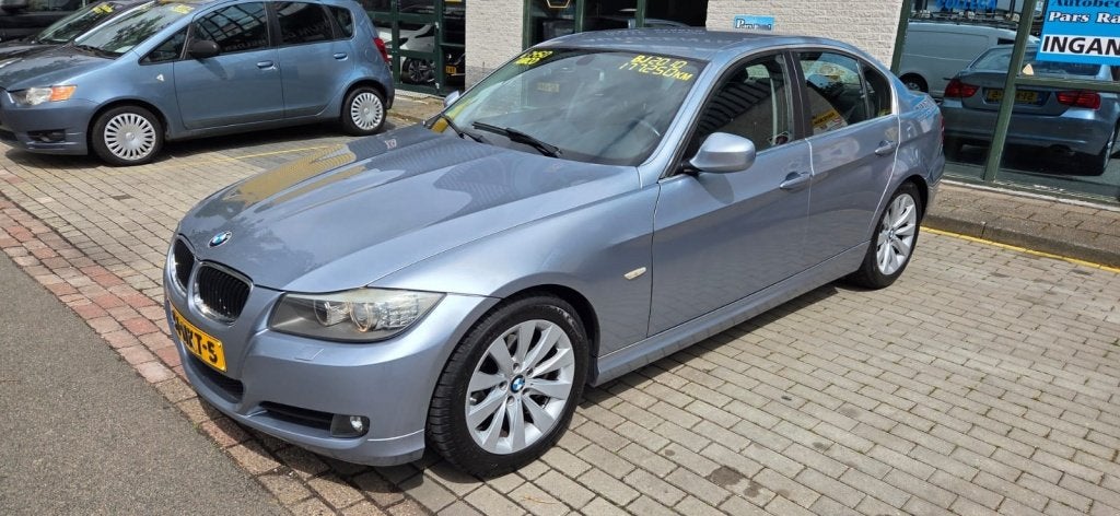 BMW 3 Serie 318i Business Line (bj 2010), Auto's, BMW, Euro 5, Achterwielaandrijving, Blauw, Origineel Nederlands