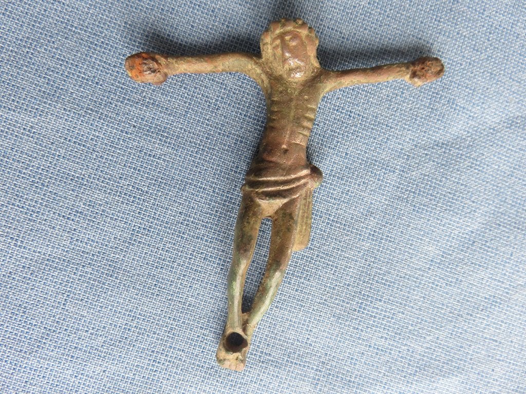Middeleeuwen - corpus in brons - ca. 1500 A.D. bodemvondst, Ophalen of Verzenden, Brons