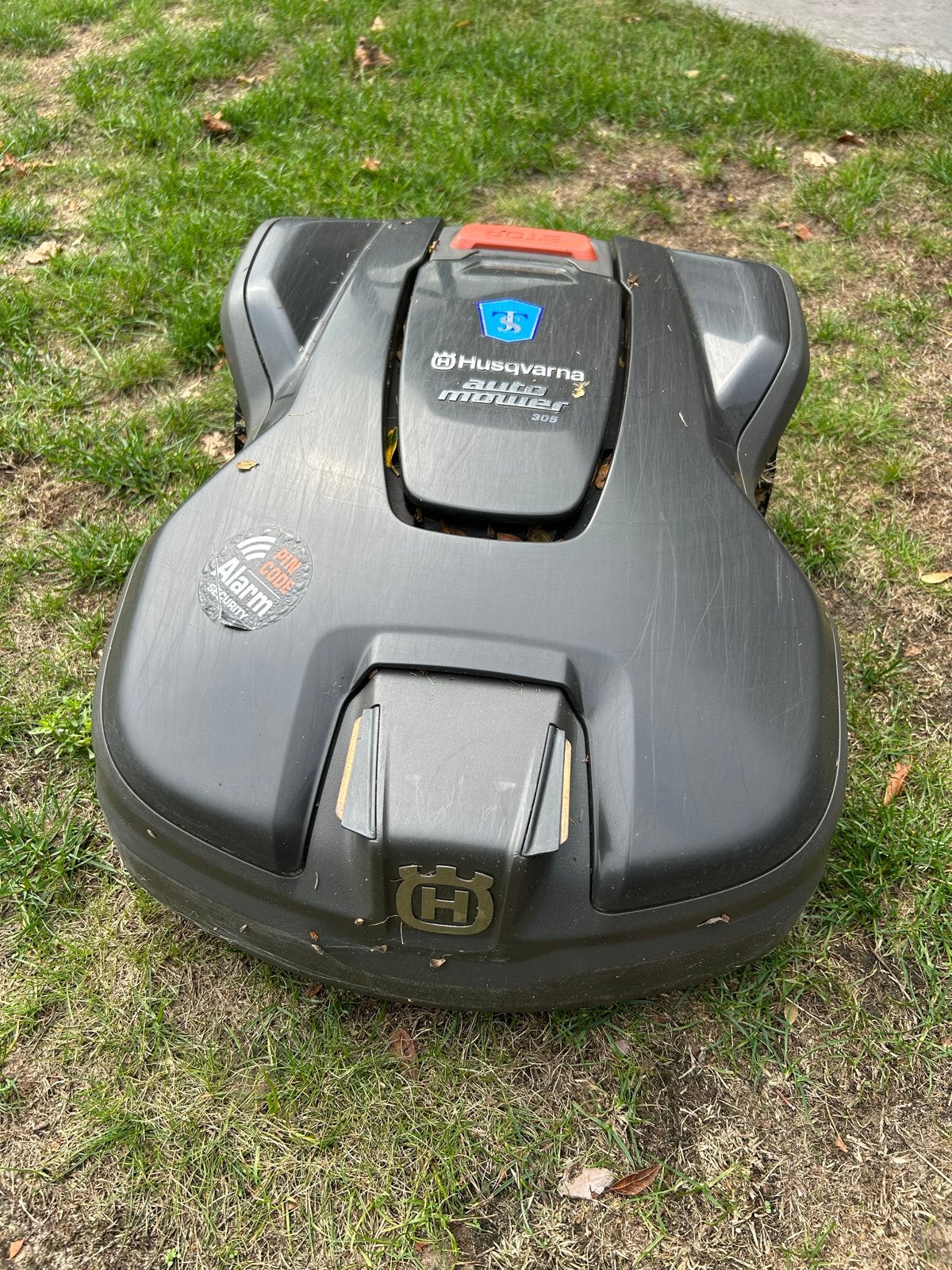 Husqvarna Automower 305 Robotmaaier - Gebruikt, Ophalen, Cirkelmaaier, Gebruikt, Minder dan 30 cm