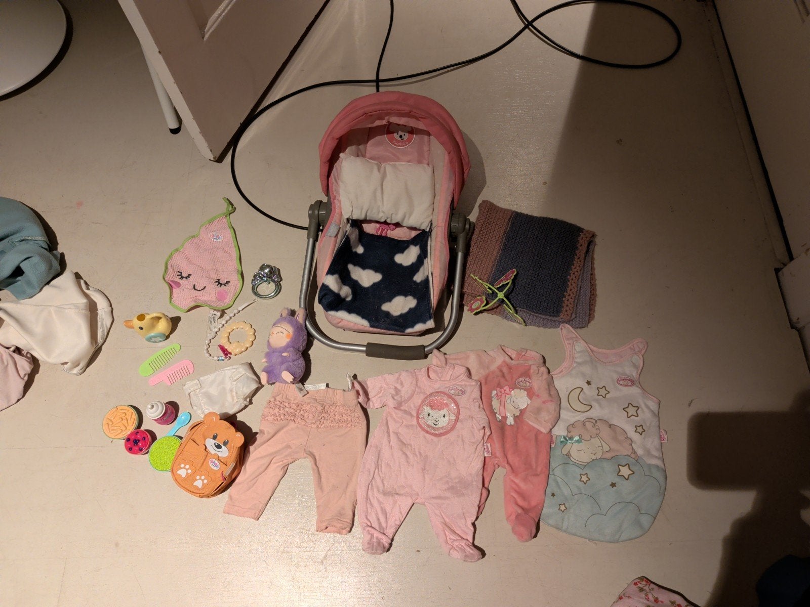 Baby Born en Baby Annabell poppenaccessoires en kleding, Kinderen en Baby's, Ophalen of Verzenden, Gebruikt, Babypop