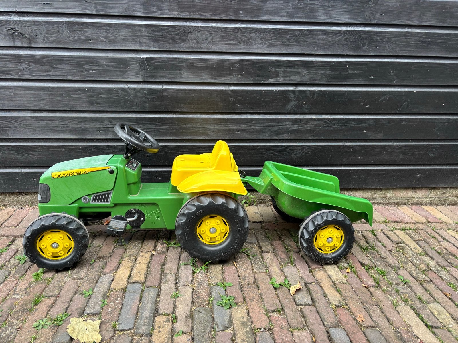 John Deere traptractor met aanhanger, Kinderen en Baby's, Speelgoed | Buiten | Voertuigen en Loopfietsen, Ophalen, Gebruikt, Trapvoertuig