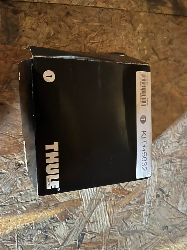 Thule kitset 145032, Ophalen of Verzenden, Zo goed als nieuw