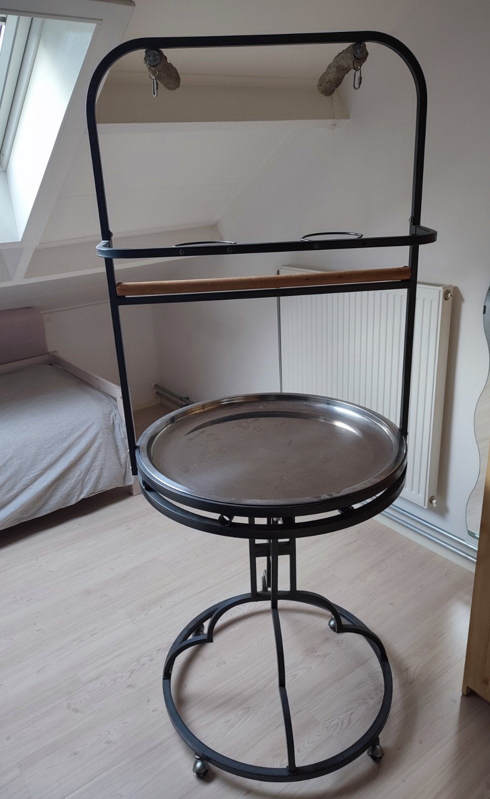 papegaaien play standaard montana new starlight, Dieren en Toebehoren, Vogels | Hokken en Kooien, Ophalen, Gebruikt, Metaal, Overige typen