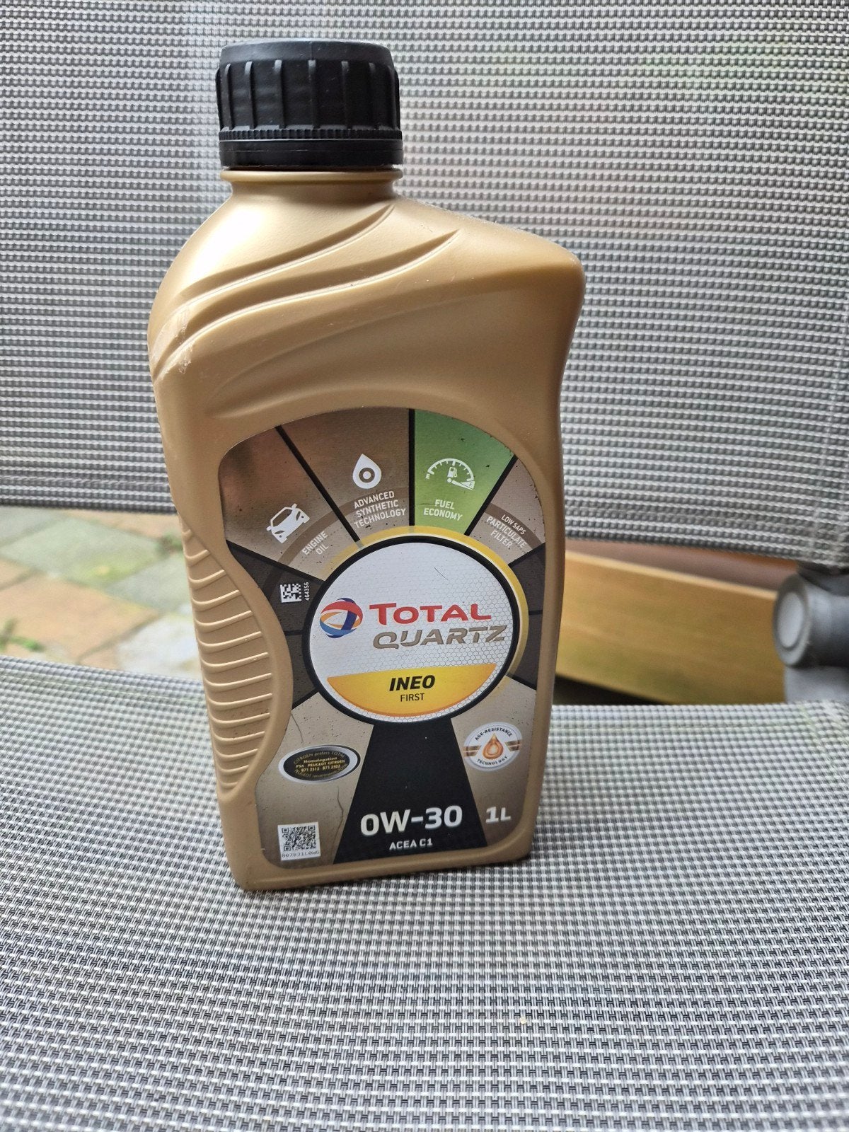 2x Total Quartz Ineo First 0W-30 Motorolie 1L, Ophalen of Verzenden, Nieuw, Peugeot