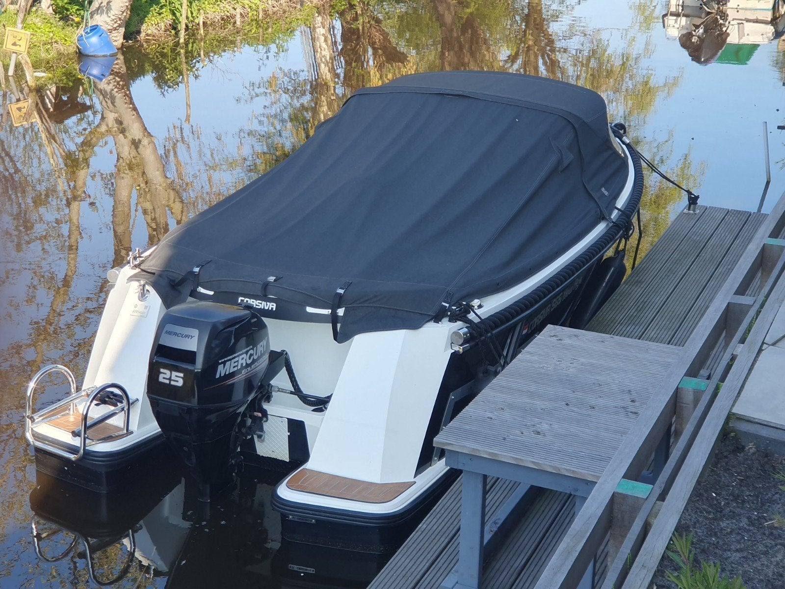 Corsiva 565 NewAge - Stijlvolle Sloep met 25 PK Motor, Ophalen, Overige typen, Rondzit, Zo goed als nieuw