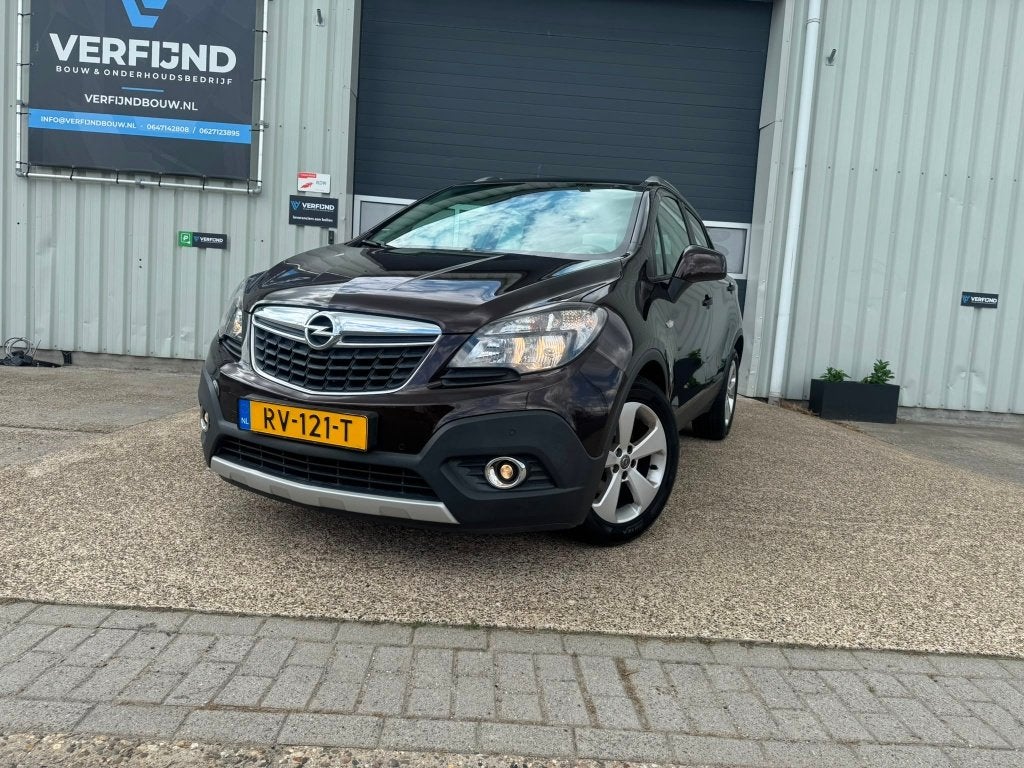 Opel Mokka 1.4 Turbo 140PK  2015 Bruin | Airco | Trekhaak |, Voorwielaandrijving, Stof, Zwart, 4 cilinders