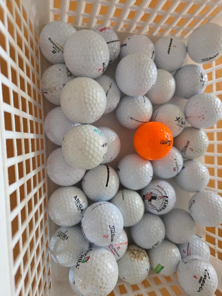 Gebruikte golfballen 40 stuks voor €10., Ophalen
