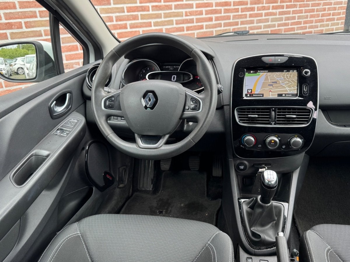 Renault Clio 1.5 dCi 66kw | Zen 5-Drs | Airco | Cruise | Nav, Auto's, Renault, Voorwielaandrijving, Gebruikt, Euro 6, 4 cilinders