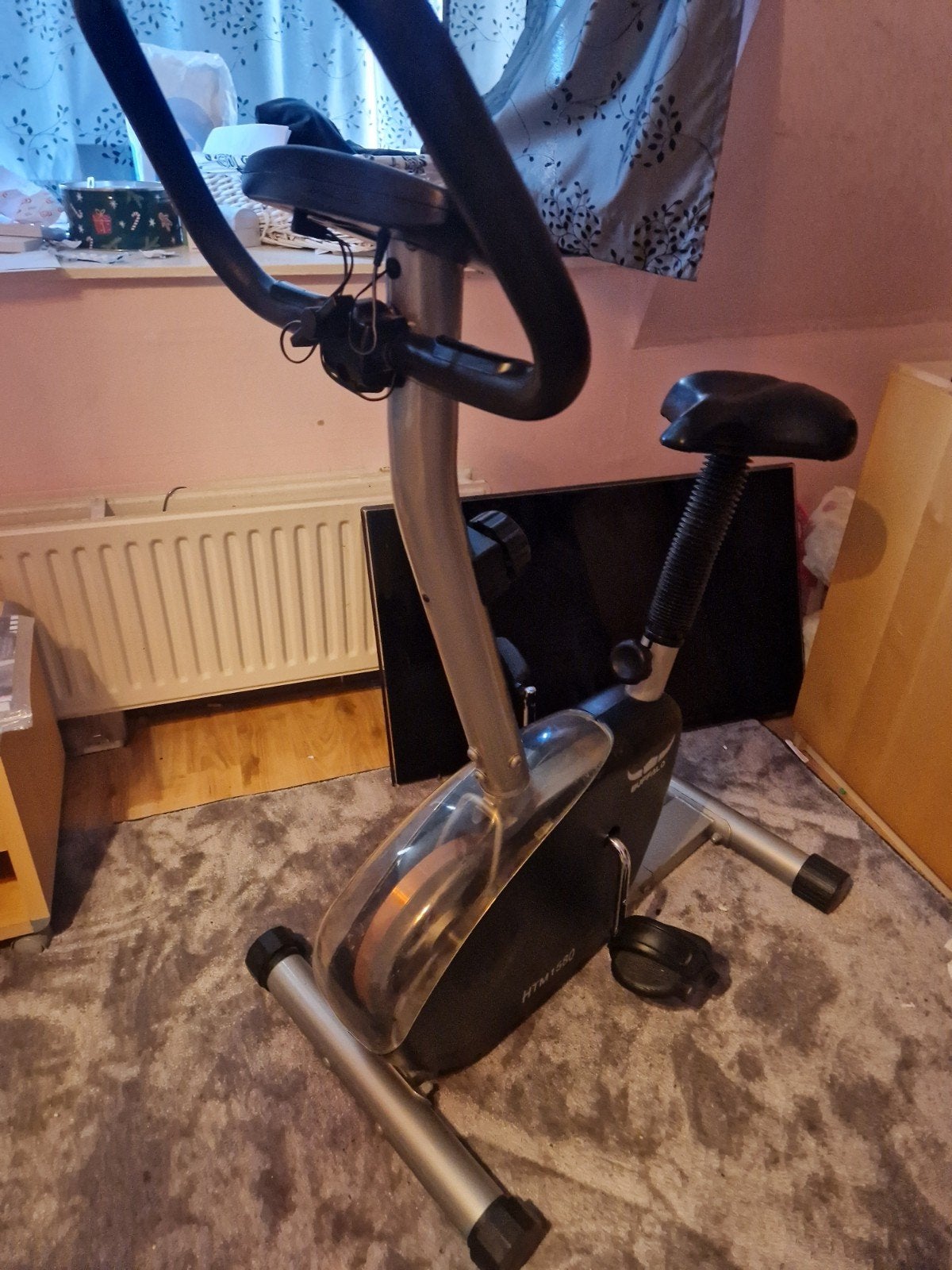 Hometrainer Buffalo HTM1660 - Ideaal voor thuistraining, Gebruikt, Ophalen of Verzenden, Metaal, Benen