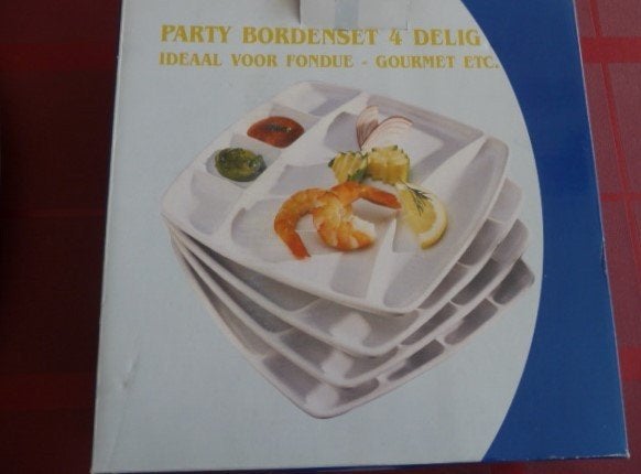 Party bordenset 4-delig voor fondue/gourmet, Witgoed en Apparatuur, Gourmetstellen, Ophalen of Verzenden, Nieuw, 4 t/m 7 personen