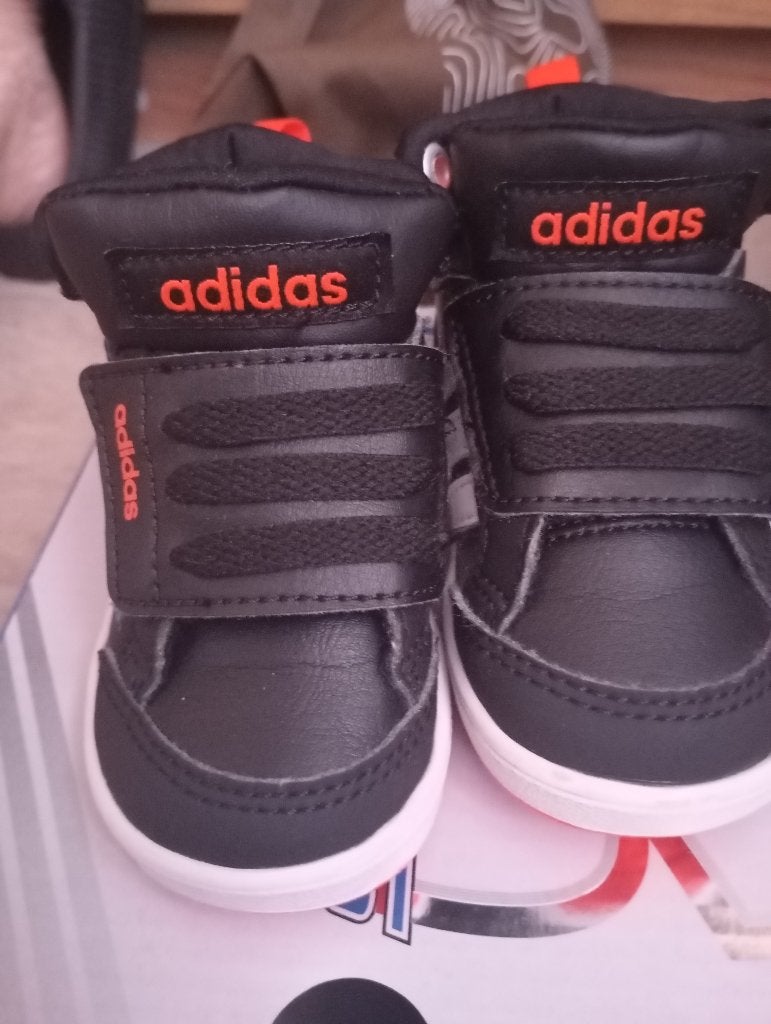 Adidas babyschoentjes maat 18, Adidas, Schoentjes, Jongetje of Meisje, Nieuw