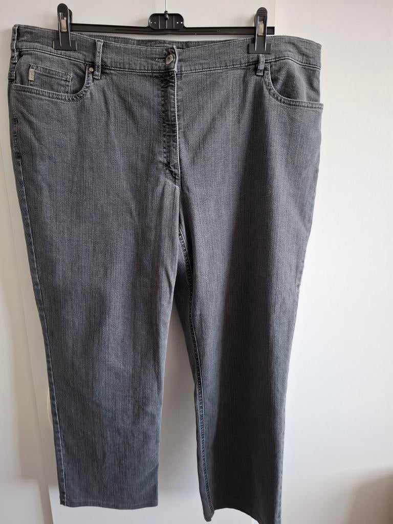 Grijze zerres spijkerbroek, Ophalen, Zo goed als nieuw, Grijs, Broek of Spijkerbroek