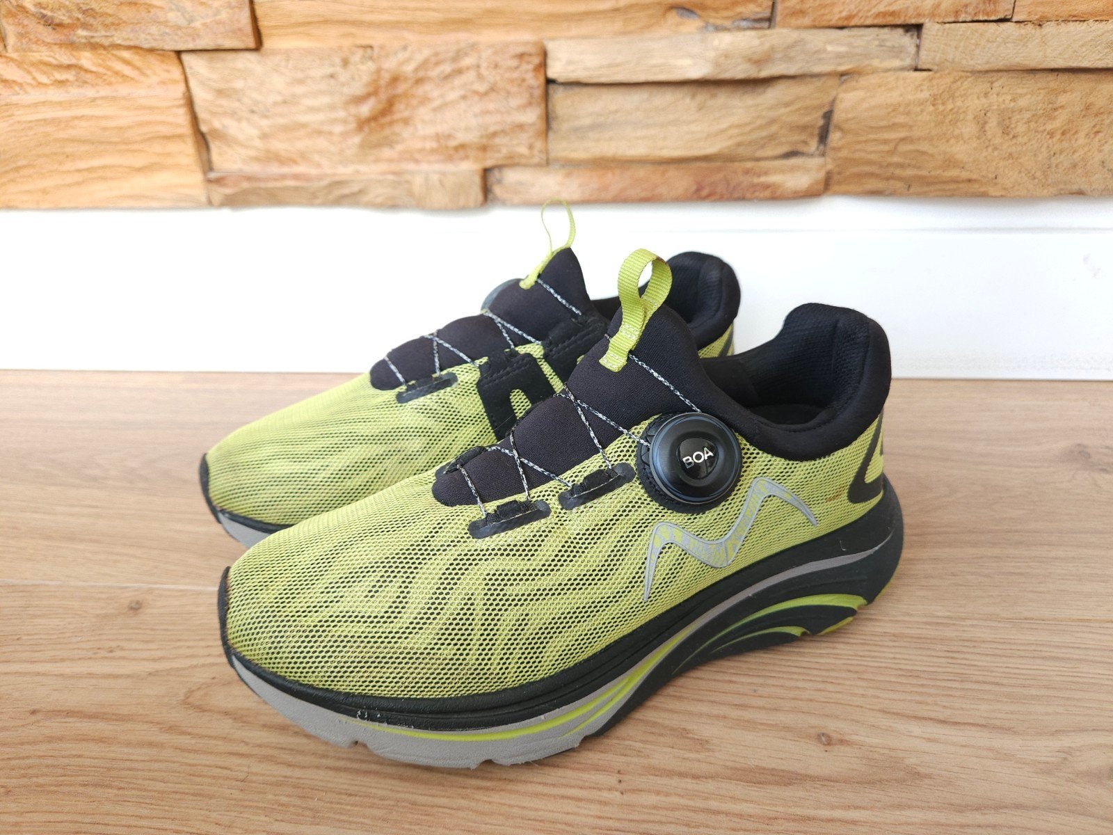 MBT GT 2 BOA maat 39,5 hardloopschoenen wandelschoenen, Sport en Fitness, Loopsport en Atletiek, Overige merken, Hardloopschoenen