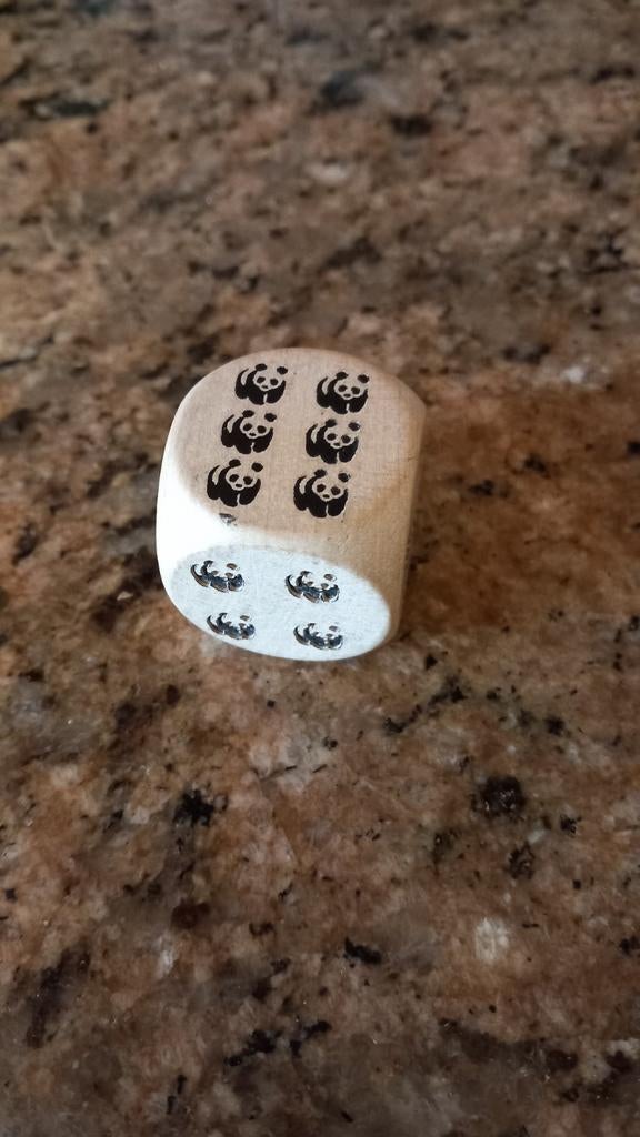 Houten dobbelsteen met WWF panda logo - Wereld Natuur Fonds, Ophalen of Verzenden, Gebruikt
