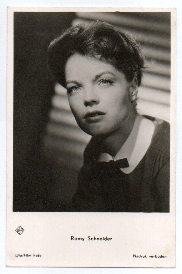Romy Schneider (06) 1958, Ophalen, 1940 tot 1960, Ongelopen, Sterren en Beroemdheden