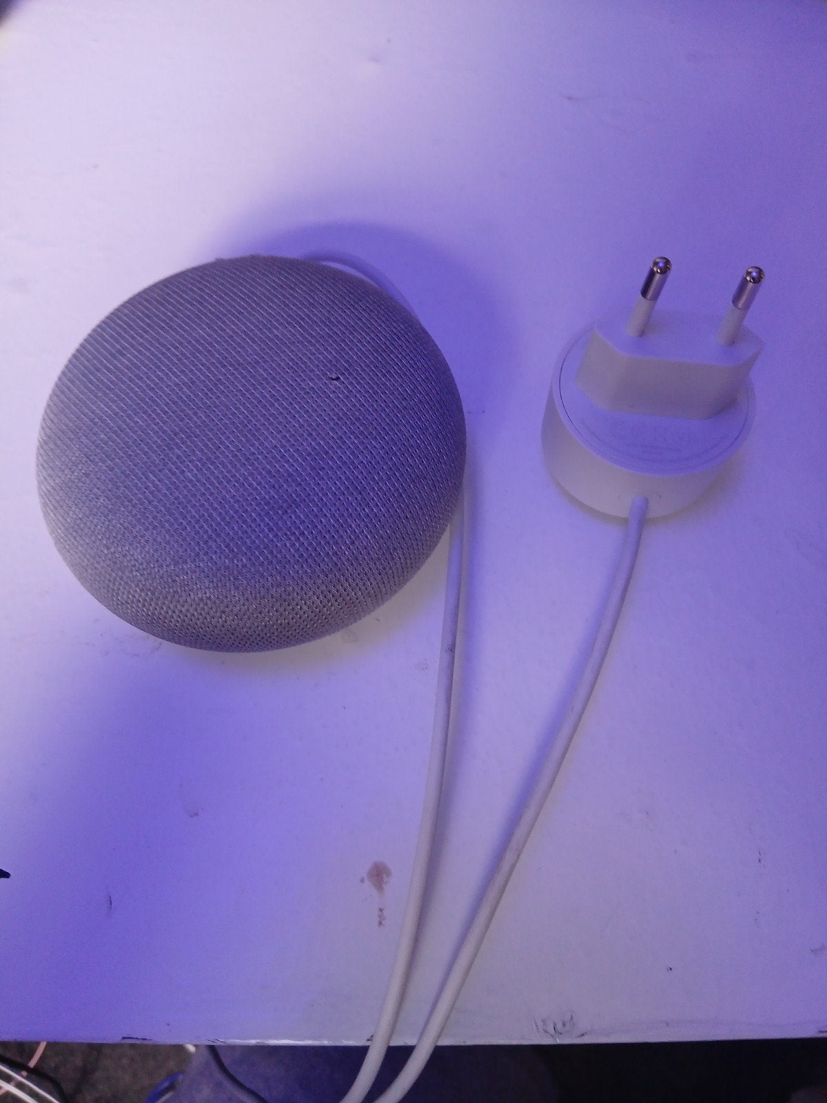 google home mini speaker, Ophalen of Verzenden, Zo goed als nieuw, Optische audio, 1500 GB of meer