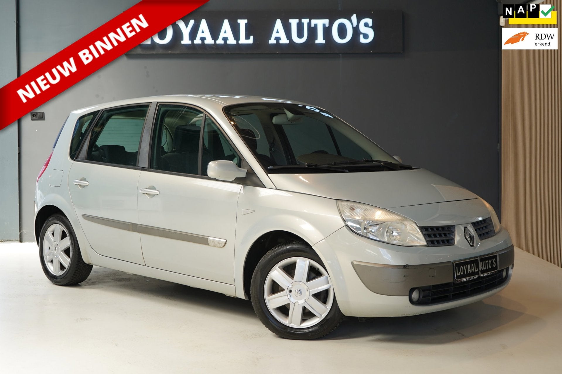 Renault Scénic 1.6-16V Privilège Comfort | AUTOMAAT | TREK, Auto's, 1345 kg, Stof, Gebruikt, 4 cilinders