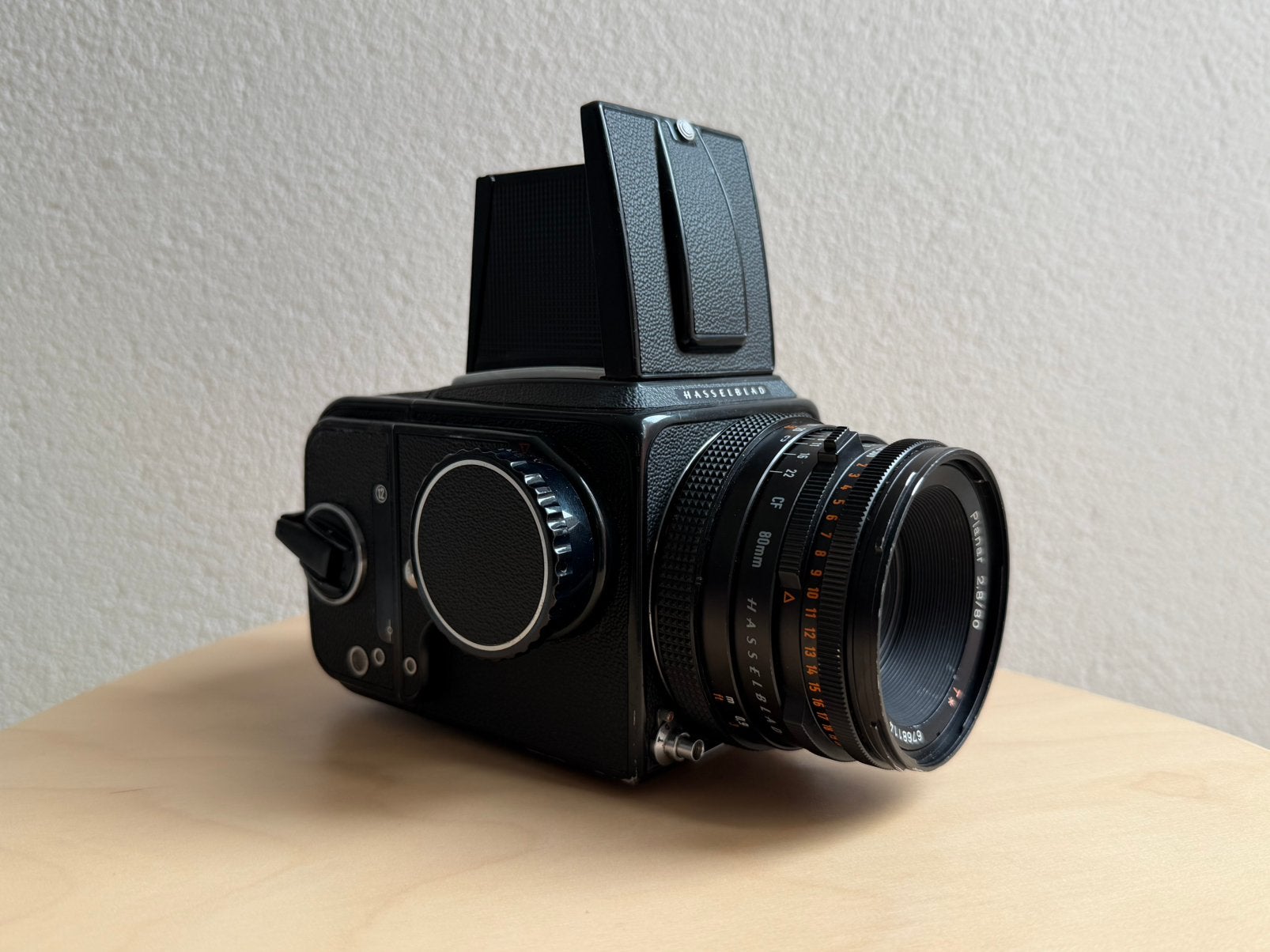 Hasselblad 500CM + Carl Zeiss Planar CF 80mm 2.8 Lens + A12, Ophalen of Verzenden, Gebruikt