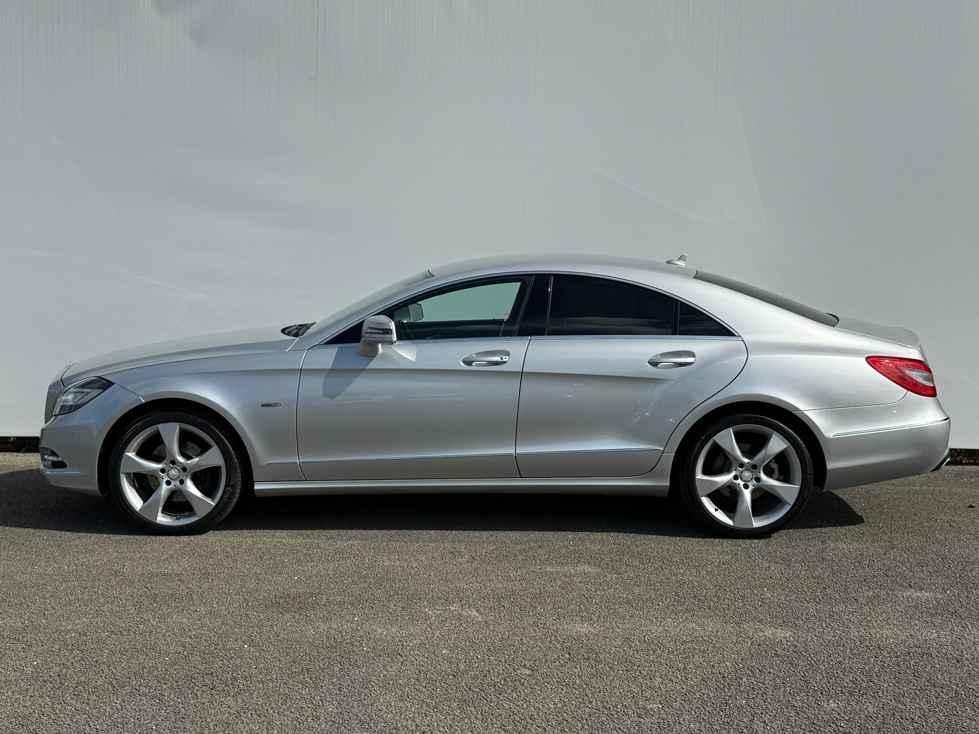 Mercedes-Benz CLS-klasse 350 CDI 4-Matic Sport | LED | LEER, Auto's, Automaat, Euro 5, Gebruikt, 4 stoelen