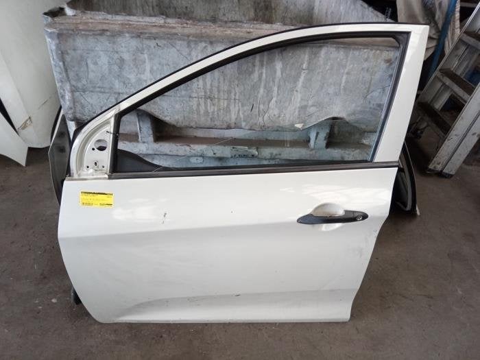 Portier 4Deurs links-voor van een Kia Picanto (M9Y), -, Deur, -, Ophalen of Verzenden