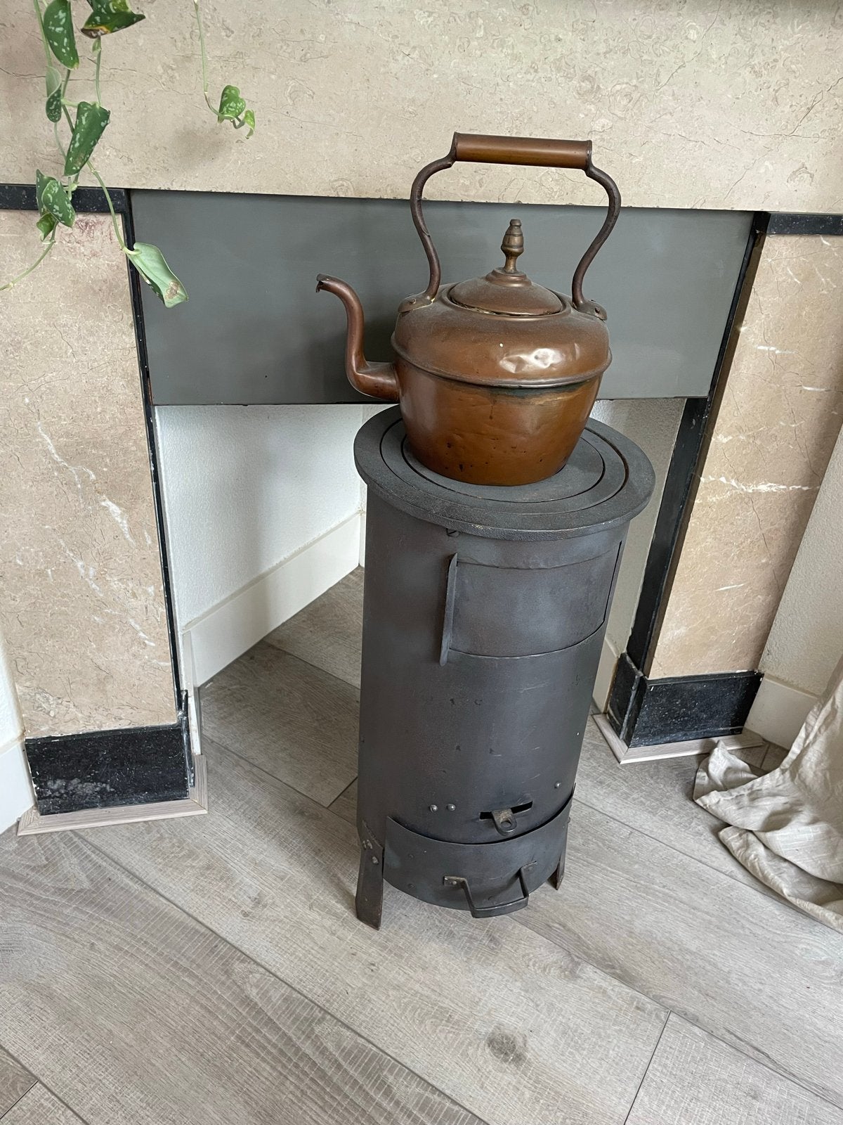 Originele Potkachel uit Jaren '30 Huis - Vintage Kachel, Huis en Inrichting, Ophalen, Potkachel, Gebruikt, Vrijstaand