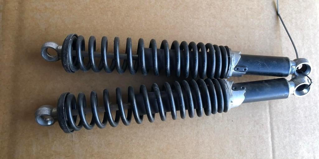 Oldtimer italiaanse set instelbaar schokbrekers 330 mm, Ophalen of Verzenden, Gebruikt
