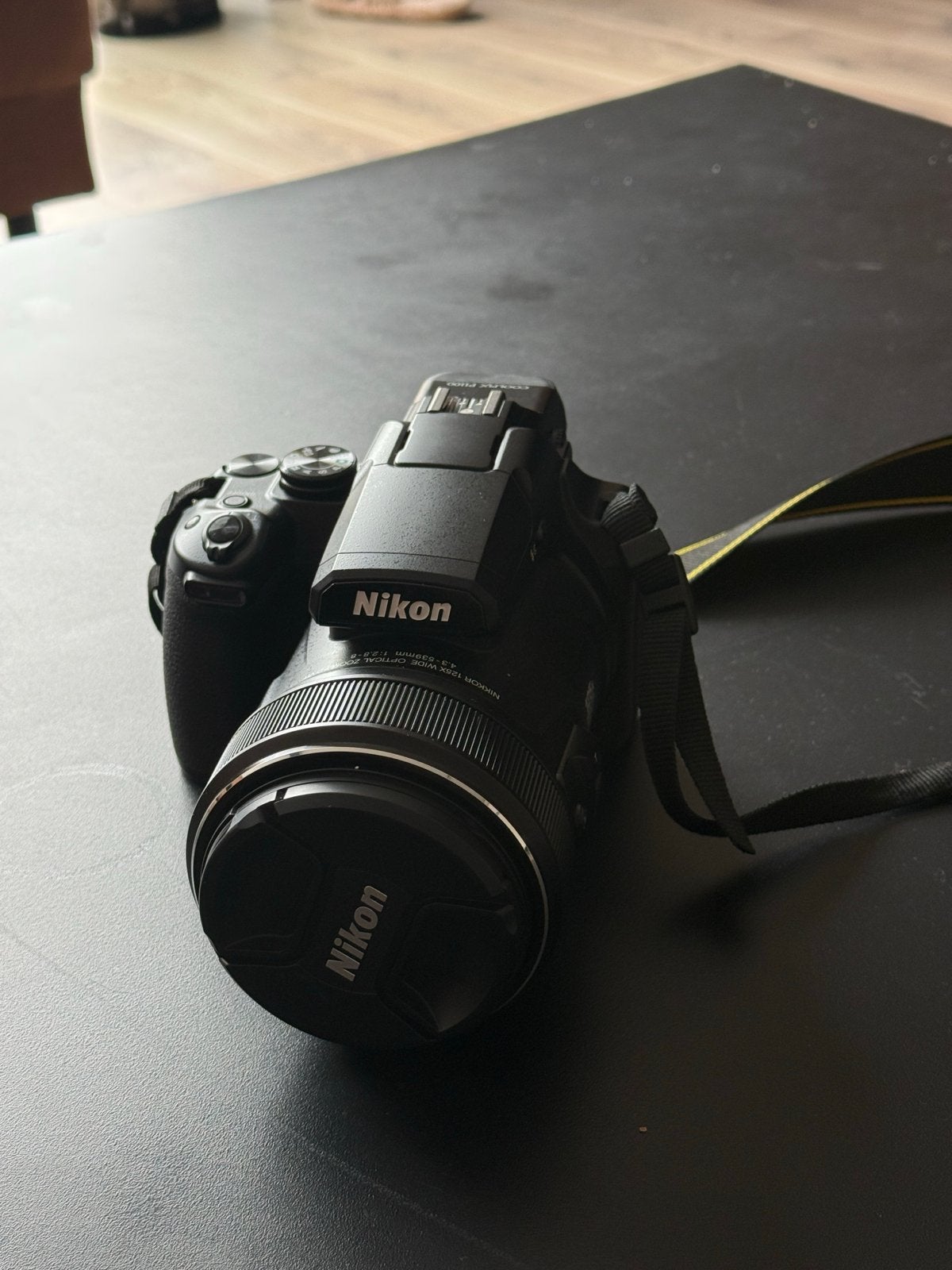 Nikon Coolpix P1100 - Perfecte staat, geen mankementen, Ophalen, Accu, Beeldstabilisatie, 16 megapixels