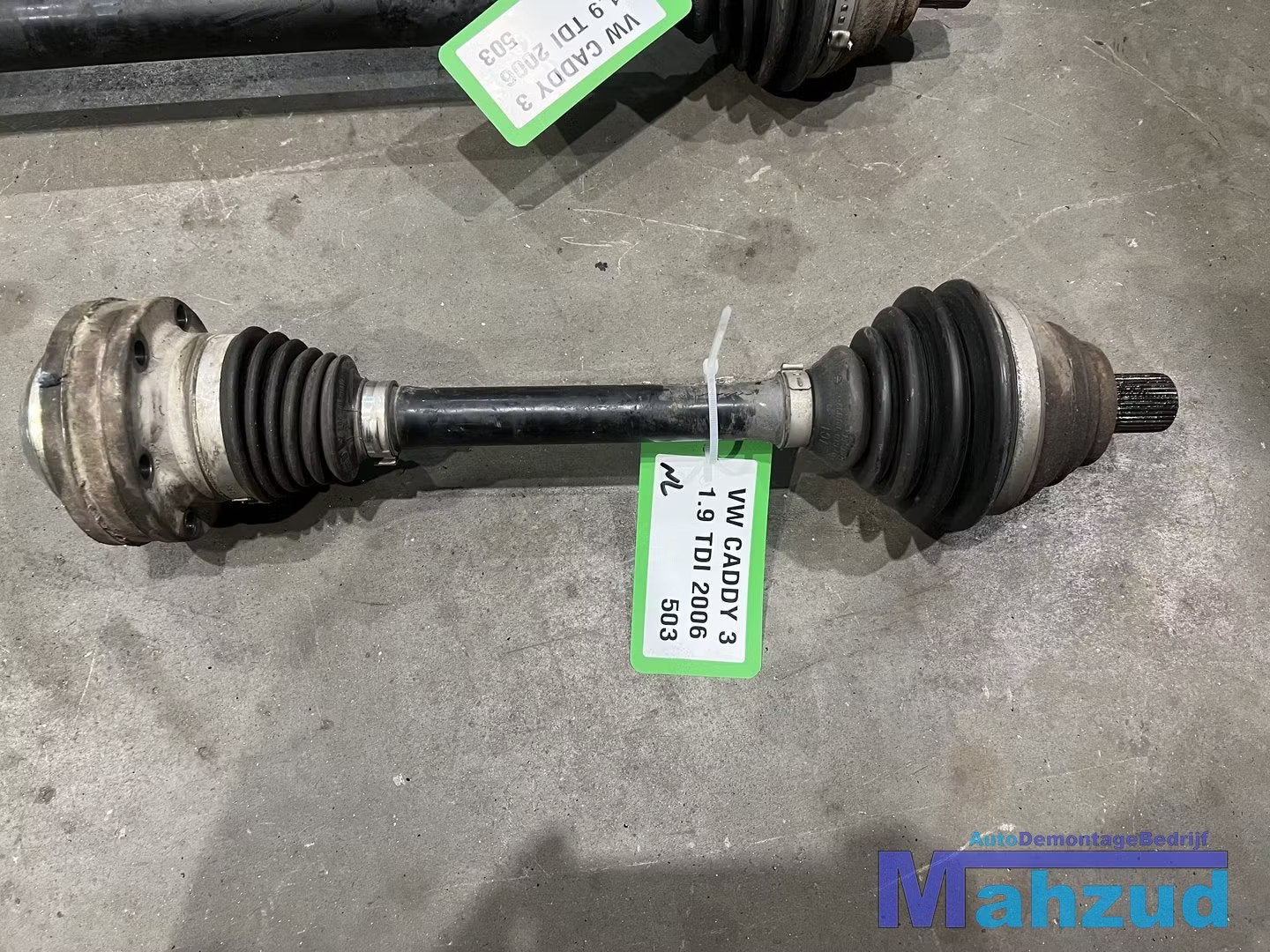 VW CADDY 3 1.9 tdi links aandrijfas 2004-2014, Gebruikt, Volkswagen, Volkswagen AG, Berliner Ring 2
38440  Wolfsburg, DE