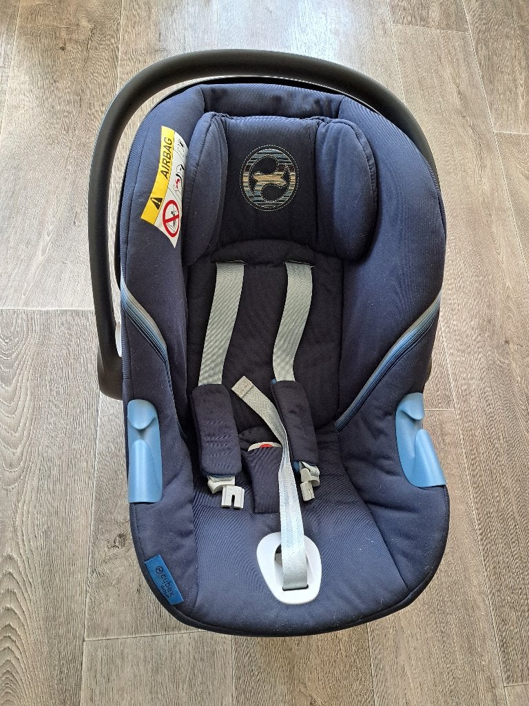 Cybex Aton M i-Size autostoel voor baby's, Kinderen en Baby's, Autostoeltjes, Ophalen, 0 t/m 13 kg, Overige merken, Autogordel