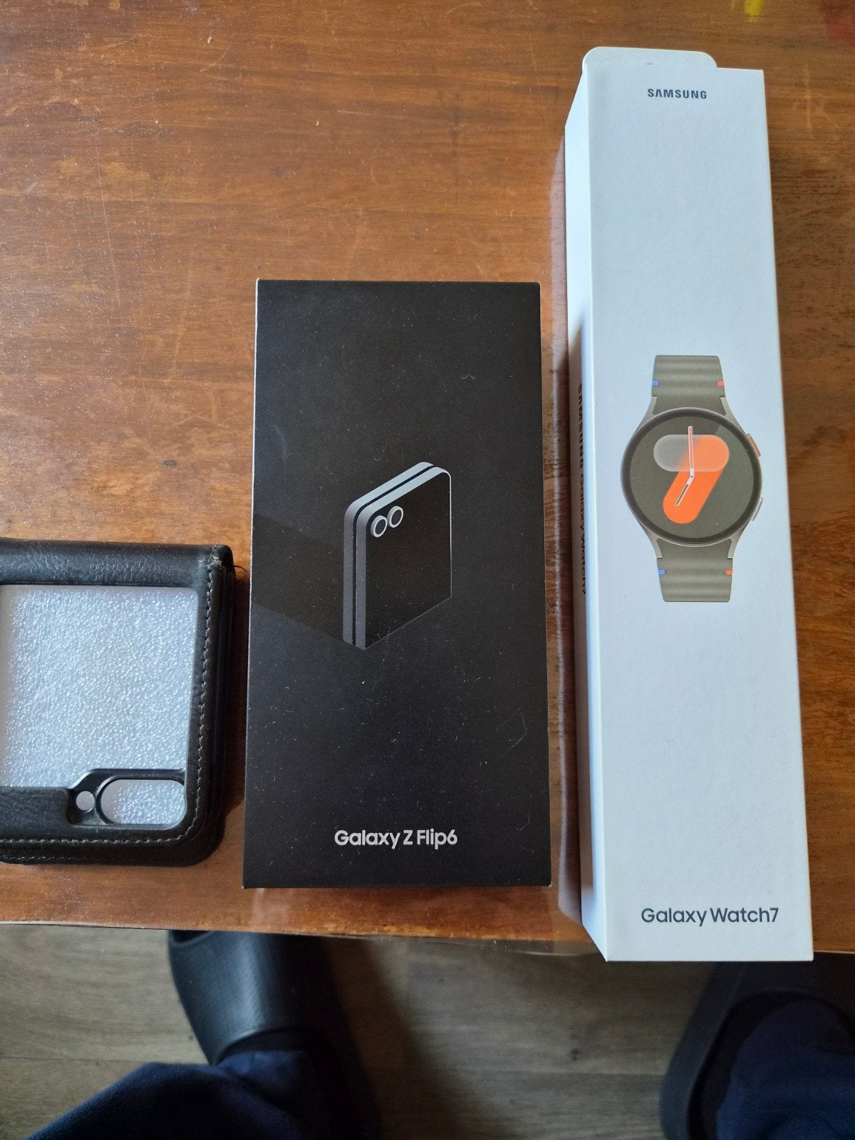 Samsung Z Flip 6 & Galaxy Watch 7 - Zo goed als nieuw, Telecommunicatie, Mobiele telefoons | Samsung, Ophalen, Zwart, Zo goed als nieuw