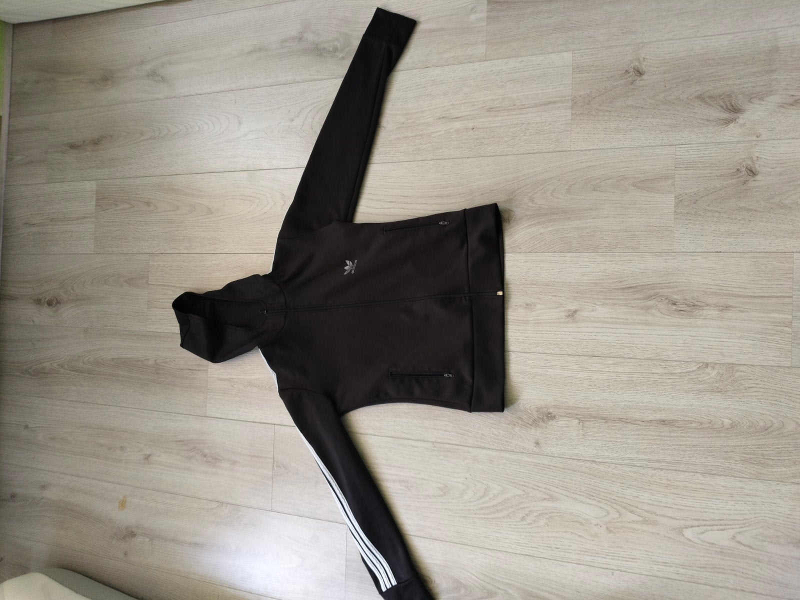 Adidas sportvest met capuchon - Zwart (M), Maat 38/40 (M), Adidas, Zwart, Ophalen of Verzenden