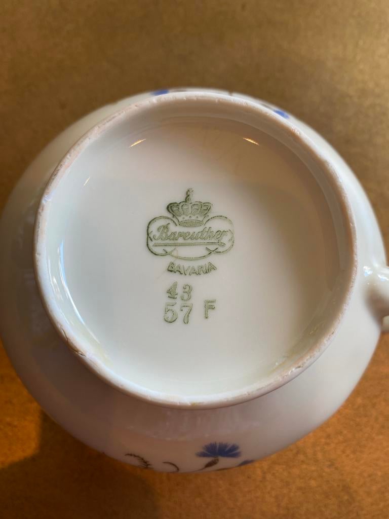 Bareuther Bavaria Melkkannetje met Bloemen en Gouden Rand, Ophalen of Verzenden